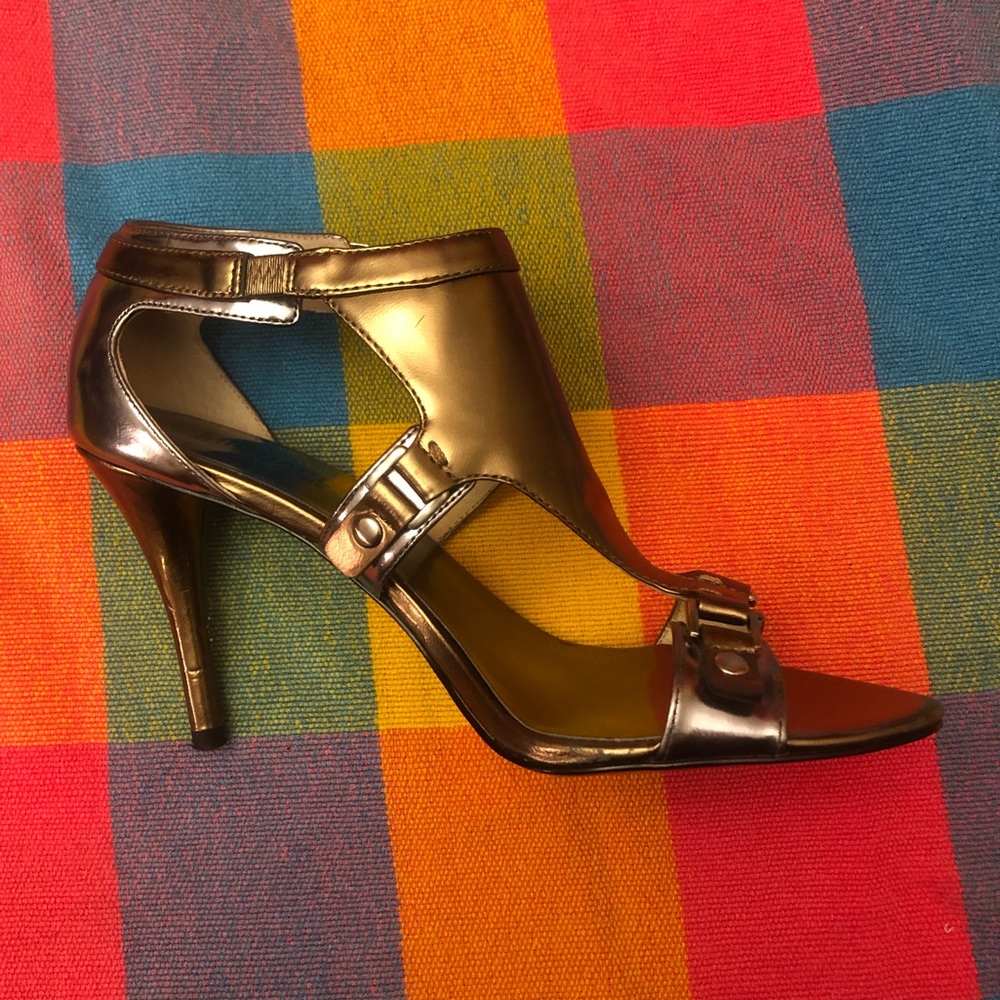 Michael Kors Metallic Heels size 8